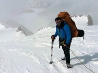 Cristian Niculescu și Cosmin Andron vor escalada vârful Carstensz Pyramid din Papua-Noua Guinee