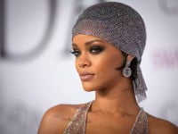 Rihanna şi-a lansat prin surprindere noul său album, „ANTI”