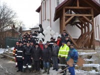 S.V.S.U. Bosanci a dăruit colegilor militari un monument de gheaţă