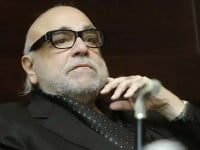 A murit cântăreţul grec Demis Roussos