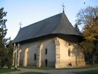 Viaţa monahală – imn al rugăciunii şi al muncii, desăvârşit în iubirea de aproapele 