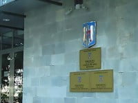 Depozit de calmante cu regim special în locuinţa doctoriţei MAI suspectate că şi-a drogat copiii