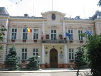 Peste zece zile, municipiul Rădăuţi rămâne fără conducere