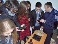 Peste 600 de elevi şi copii au vizitat Şcoala Militară de Subofiţeri de Jandarmi Fălticeni