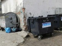 Doi prestatori îşi dispută dreptul la ridicarea deşeurilor din municipiul Suceava