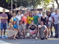 Turiştii din Mamaia, fermecaţi de un flash-mob al Ansamblului „Ciprian Porumbescu” Suceava