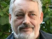 ALAIN MONTANDON: DORINŢA DE A FI GAZDĂ