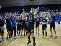 Minaur Baia Mare, de două ori într-o zi, câştigătoare a Supercupei României la handbal