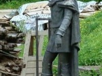 Statuia lui Petru Muşat va fi reamplasată în centrul Sucevei