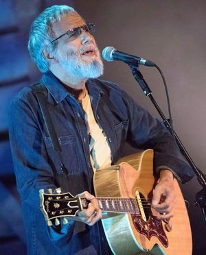 Cat Stevens a donat peste 30.000 de dolari unui cămin de fete din Chile