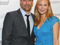 Actorii americani Jon Hamm şi Jennifer Westfelft au pus capăt poveştii lor de dragoste