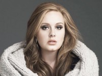 Adele a fost desemnată „REGINA” internetului în 2015