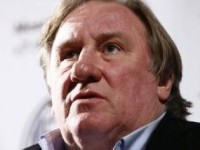 Gerard Depardieu neagă acuzaţiile de viol şi spune că este victima unui „linşaj”