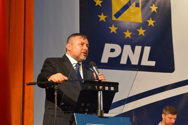 Ramura de măslin a lui Liviu Dragnea este de fapt un ciulin