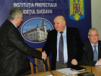 Dumitru Teodorescu, directorul cotidianului „Crai nou”, în Cartea de onoare a valorilor bucovinene