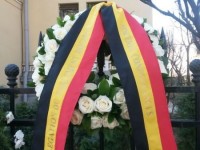 Coroană de flori depusă la Ambasada Belgiei din partea Delegaţiei Parlamentului României la Adunarea Parlamentară a Francofoniei