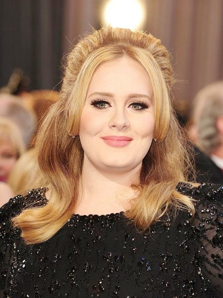 Adele este cea mai bogată cântăreaţa britanică, potrivit clasamentului ziarului The Sunday Times