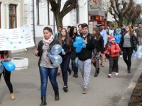 Timp de câteva ore, Fălticeniul a devenit albastru