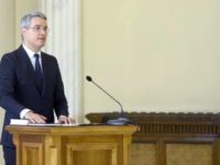 Dragoş Pîslaru a depus jurământul de învestitură în funcţia de ministru al Muncii