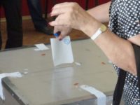Aproape 8000 de alegători în Liteni şi 9.000 în Dolhasca, aşteptaţi, duminică, să spună dacă mai vor oraş
