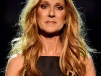 Revenire surpriză pe scenă a cântăreţei Celine Dion, la gala Premiilor Grammy