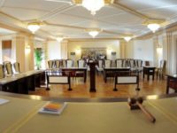Judecătorii sesizează la Curtea Constituţională legea care modifică pensiile magistraţilor