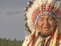 Actorul din filmul „Cel care dansează cu lupii”, Chief David Bald Eagle, a murit la 97 de ani
