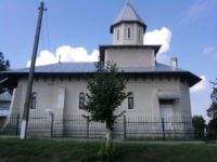 Slujbă de sfinţire a picturii bisericii cu hramul „Sfinţii Arhangheli Mihail şi Gavriil” din Dealu