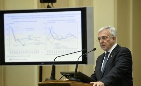 Guvernatorul BNR se opune publicării salariilor directorilor din banca centrală