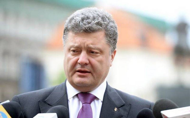 Drapelul ucrainean trebuie să fluture din nou în Crimeea şi în Donbas