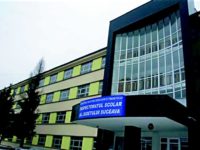 Lipsesc manualele de specialitate pentru majoritatea domeniilor profesionale