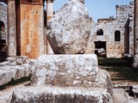 Fragmentul care se păstra în 2006 din Stâlpul Sfântului Simeon Stalpnicul, Siria