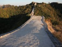 Autorităţile chineze, criticate pentru reparaţiile „urâte” efectuate la Marele Zid Chinezesc