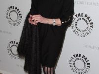 Actriţa americană Tippi Hedren relatează în cartea sa de memorii supliciile la care a fost supusă de Hitchcock