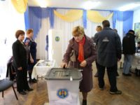 Primele alegeri prezidenţiale prin vot direct după 2000