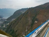 China a inaugurat cel mai înalt pod din lume