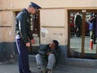 ATOP Suceava propune un program prin care populaţia să fie descurajată să ofere bani cerşetorilor
