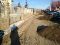 S-au declanşat procedurile de licitaţie pentru modernizarea câtorva străzi de pământ