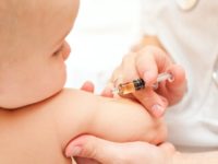 Numărul copiilor vaccinaţi antirujeolic s-a dublat