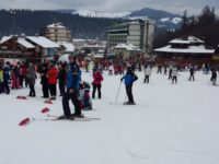 Patru turişti accidentaţi la schi au primit ajutorul jandarmilor