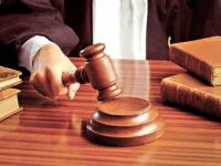 Condamnări dure în dosarul corupţiei de la Serviciul Permise Suceava