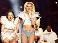 Lady Gaga a confirmat că duetul cu Bradley Cooper la gala Oscar a fost „orchestrat” ca să arate ca o poveste de dragoste