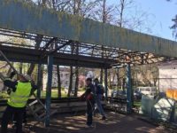 Staţia de autobuz părăsită de lângă Centrul de Transfuzie Sanguină a fost demolată