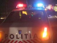 Tânăr împuşcat de poliţişti