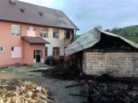 Flăcări izbucnite la şcoala din Lupcina