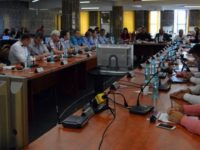 Dirijorul Nicolae Botgros şi economistul Dumitru Cucu, cetăţeni de onoare ai municipiului Suceava