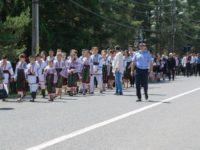 „Flori de pe Dorna”, un festival care creşte de la an la an