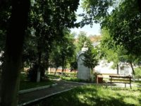 Grădiniţă în locul parcului şi statuii lui Ion Creangă de la Şcoala Gimnazială Nr. 9