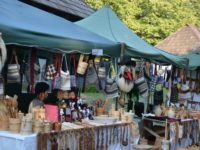 Peste 4.700 de persoane au vizitat Târgul Meşterilor Populari de la Muzeul Satului Bucovinean