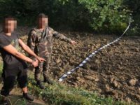 Poliţist de frontieră lovit de un contrabandist ucrainean